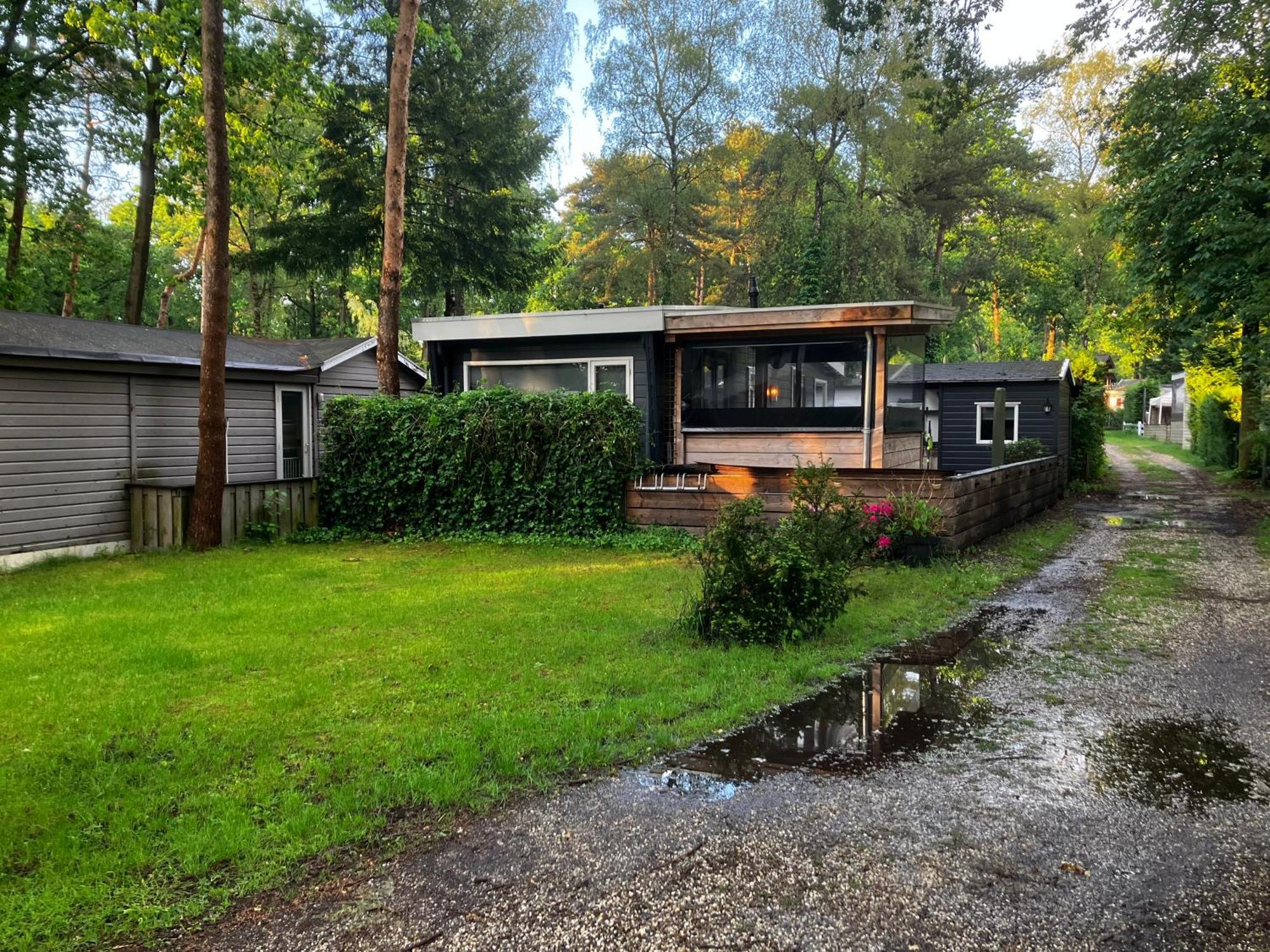 Chalet Bosrijk Midden In De Natuur-Eten&Drinken-Activiteiten-Ontspanning-En Nog Veel Meer Hoenderloo Dış mekan fotoğraf